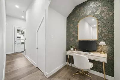 5209 Allen Street #C, Houston, TX 77007 - Photo 9