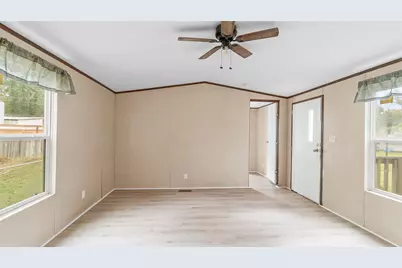 15211 Paradise Cove Drive, Willis, TX 77318 - Photo 3