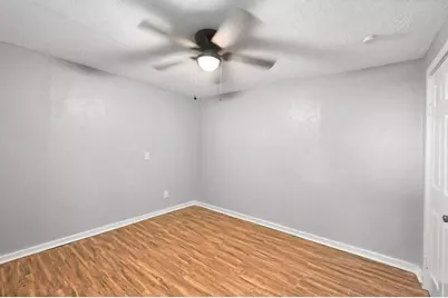 601 Booker T Washington, Conroe, TX 77301 - Photo 15