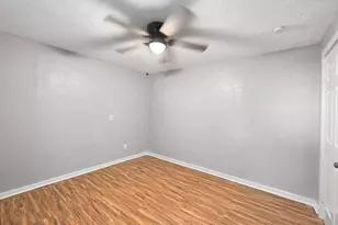 601 Booker T Washington, Conroe, TX 77301 - Photo 15