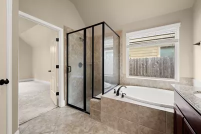 110 Logan Pass Court, Montgomery, TX 77316 - Photo 33