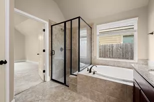 110 Logan Pass Ct, Montgomery, TX 77316 - Photo 33