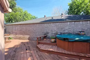 3919 Vineyard Dr, Houston, TX 77082 - Photo 5