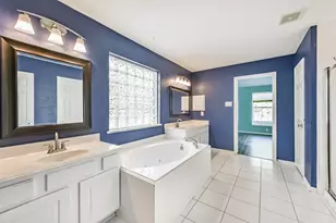 13203 Yaupon Holly Ln, Houston, TX 77044 - Photo 29