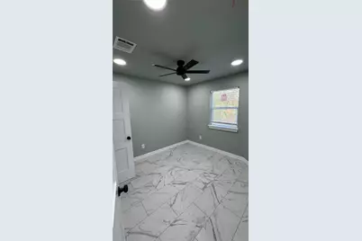 129 S 10th Street #A, Conroe, TX 77301 - Photo 25