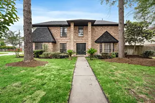 18122 Memorial Estates Dr, Spring, TX 77379 - Photo 3