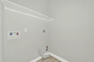 1004 Bonnie St, Houston, TX 77587 - Photo 17