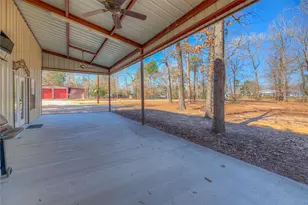 51 Roatan Dr, Point Blank, TX 77364 - Photo 17