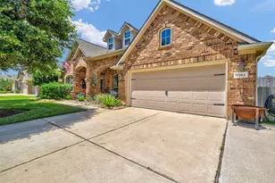 1283 Laurel Ln, Angleton, TX 77515 - Photo 3