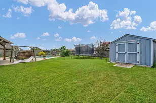1283 Laurel Ln, Angleton, TX 77515 - Photo 45