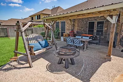 1283 Laurel Lane, Angleton, TX 77515 - Photo 31