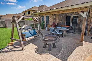 1283 Laurel Ln, Angleton, TX 77515 - Photo 31