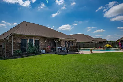 1283 Laurel Lane, Angleton, TX 77515 - Photo 37