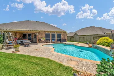 1283 Laurel Lane, Angleton, TX 77515 - Photo 3