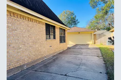 14734 Charlmont Drive, Houston, TX 77083 - Photo 21