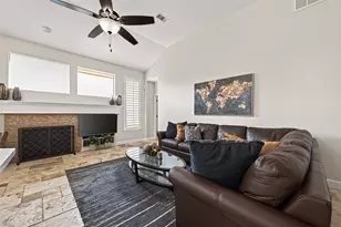 827 Annie's Way, Sugar Land, TX 77479 - Photo 15