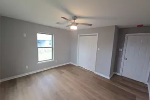 3118 Memel St, Houston, TX 77026 - Photo 11