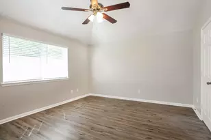 25235 Clover Ranch Dr, Katy, TX 77494 - Photo 9