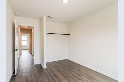 7945 Henson Street, Houston, TX 77028 - Photo 17