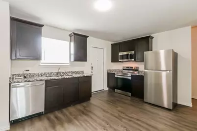 7945 Henson Street, Houston, TX 77028 - Photo 11