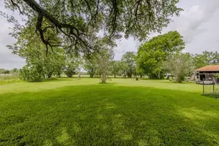 1520 North Dr, Bay City, TX 77414 - Photo 23