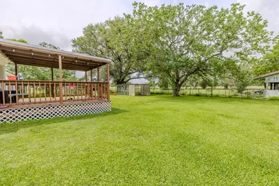1520 North Drive, Bay City, TX 77414 - Photo 25