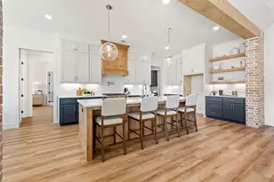 5680 Mill Water Ct, Bryan, TX 77808 - Photo 15