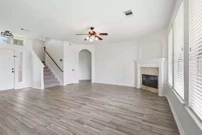 11307 Grand Creek Lane, Tomball, TX 77375 - Photo 9