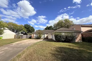 1367 Gentle Bend Dr, Missouri City, TX 77489 - Photo 1