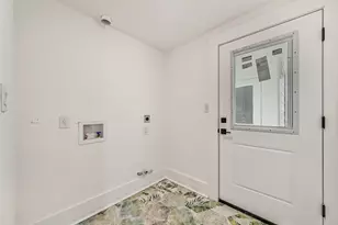 1803 27th St, Galveston, TX 77550 - Photo 25