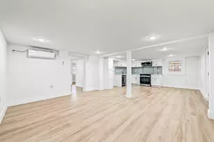 1803 27th St, Galveston, TX 77550 - Photo 39