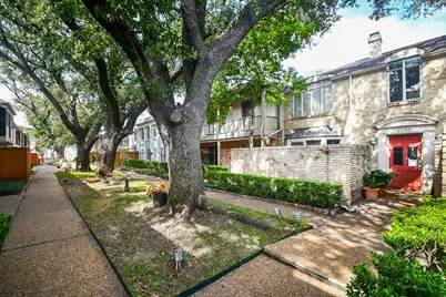 2585 Marilee Lane #2, Houston, TX 77057 - Photo 1