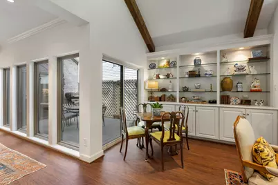 9598 Longmont Drive, Houston, TX 77063 - Photo 9