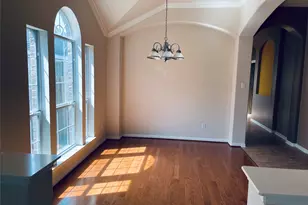 10723 Lake Riata Ln, Cypress, TX 77433 - Photo 5