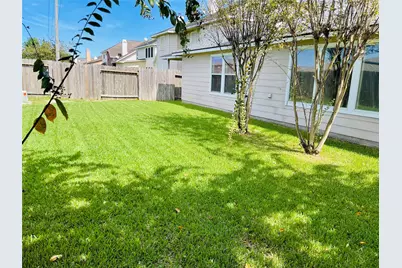 10723 Lake Riata Lane, Cypress, TX 77433 - Photo 25
