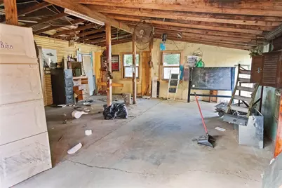 103 Birch Street, Wallis, TX 77485 - Photo 9