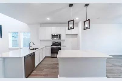 734 Stagecoach Drive, Dayton, TX 77535 - Photo 7