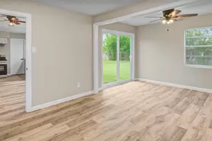 10611 Leitrim Way, Houston, TX 77047 - Photo 11