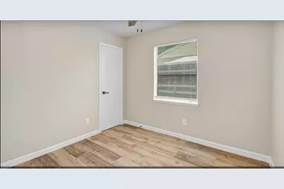 10611 Leitrim Way, Houston, TX 77047 - Photo 7