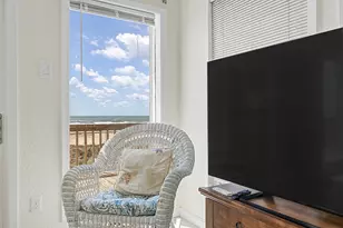 16505 Jamaica Beach Rd, Jamaica Beach, TX 77554 - Photo 9
