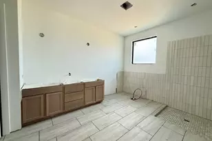 323 Louvenia Ct, Pinehurst, TX 77362 - Photo 9