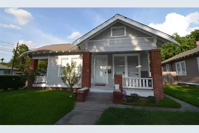 2120 McKee, Houston, TX 77009 - Photo 1