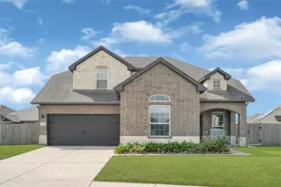 302 Vineyard Ct, Alvin, TX 77511 - Photo 1