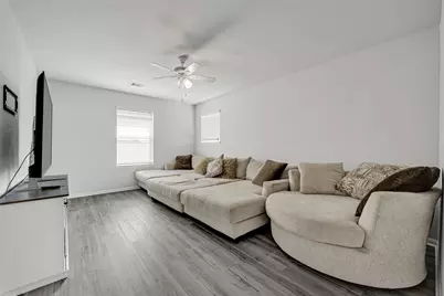 302 Vineyard Court, Alvin, TX 77511 - Photo 19