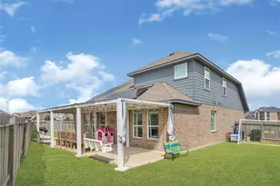 302 Vineyard Ct, Alvin, TX 77511 - Photo 25