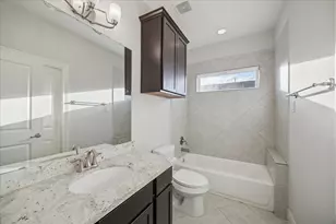 1113 E 27th St, Houston, TX 77009 - Photo 25