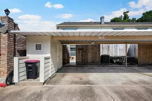 14333 Lost Meadow Ln, Houston, TX 77079 - Photo 17