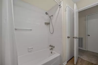 14333 Lost Meadow Lane, Houston, TX 77079 - Photo 25