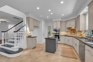118 Quiet Oak Cir, The Woodlands, TX 77381 - Photo 13