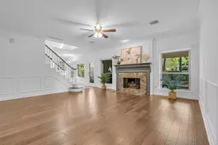 118 Quiet Oak Cir, The Woodlands, TX 77381 - Photo 9